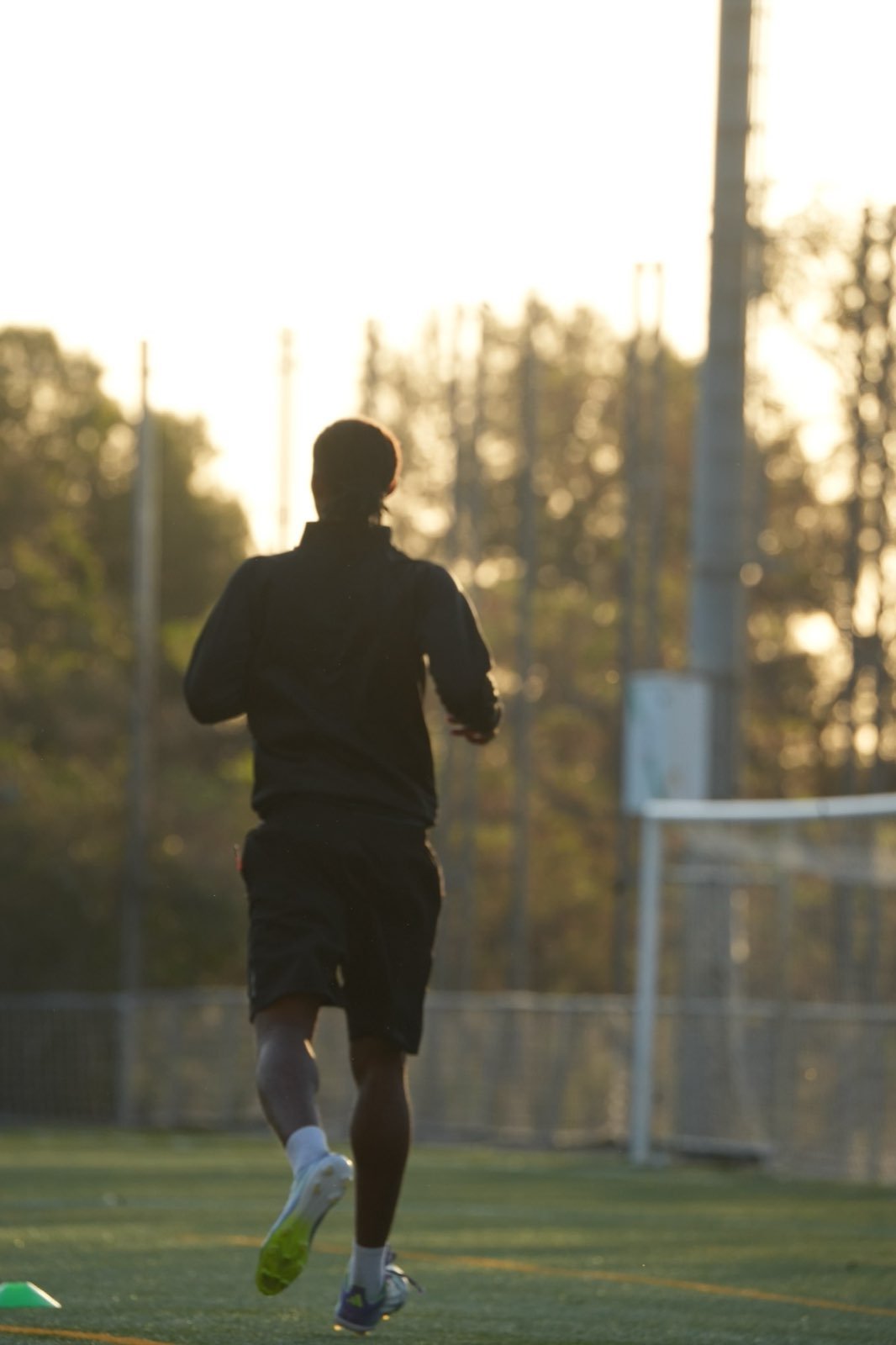 Zodiac Pro player running during physical training
